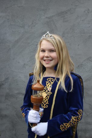 2016-2017 H.D.H. Prinses Sennie - Senna Smulders