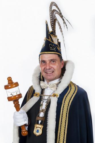 2017-2018 Jan van den Akker Z.D.H. Prins Joannes Liemt doet ut wel