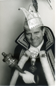 2000-2001 Rene van de Veerdonk Z.D.H. Prins Marte d’n Urste ’t löpt op röllekes